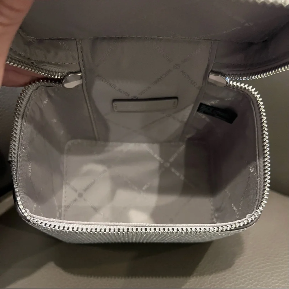 Michael Kors‎ Sandrine Glitter Embellished Small Box Crossbody Bag (Silver) NWT